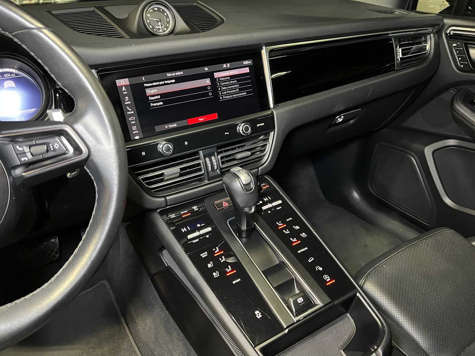 2024 Porsche Macan AWD