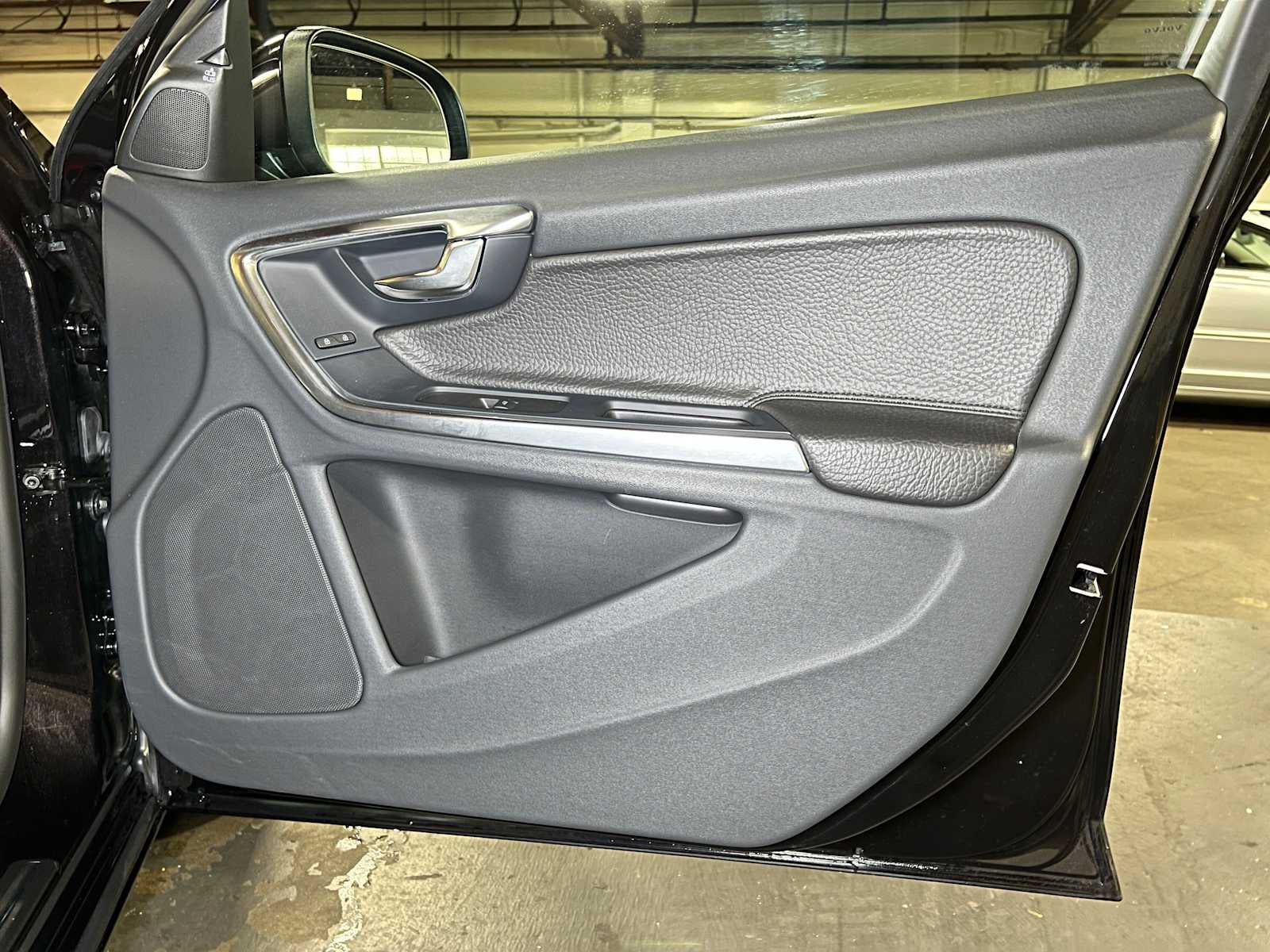2011 Volvo S60 4dr Sdn