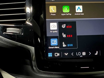 2024 Volvo XC90 Ultimate Bright Theme