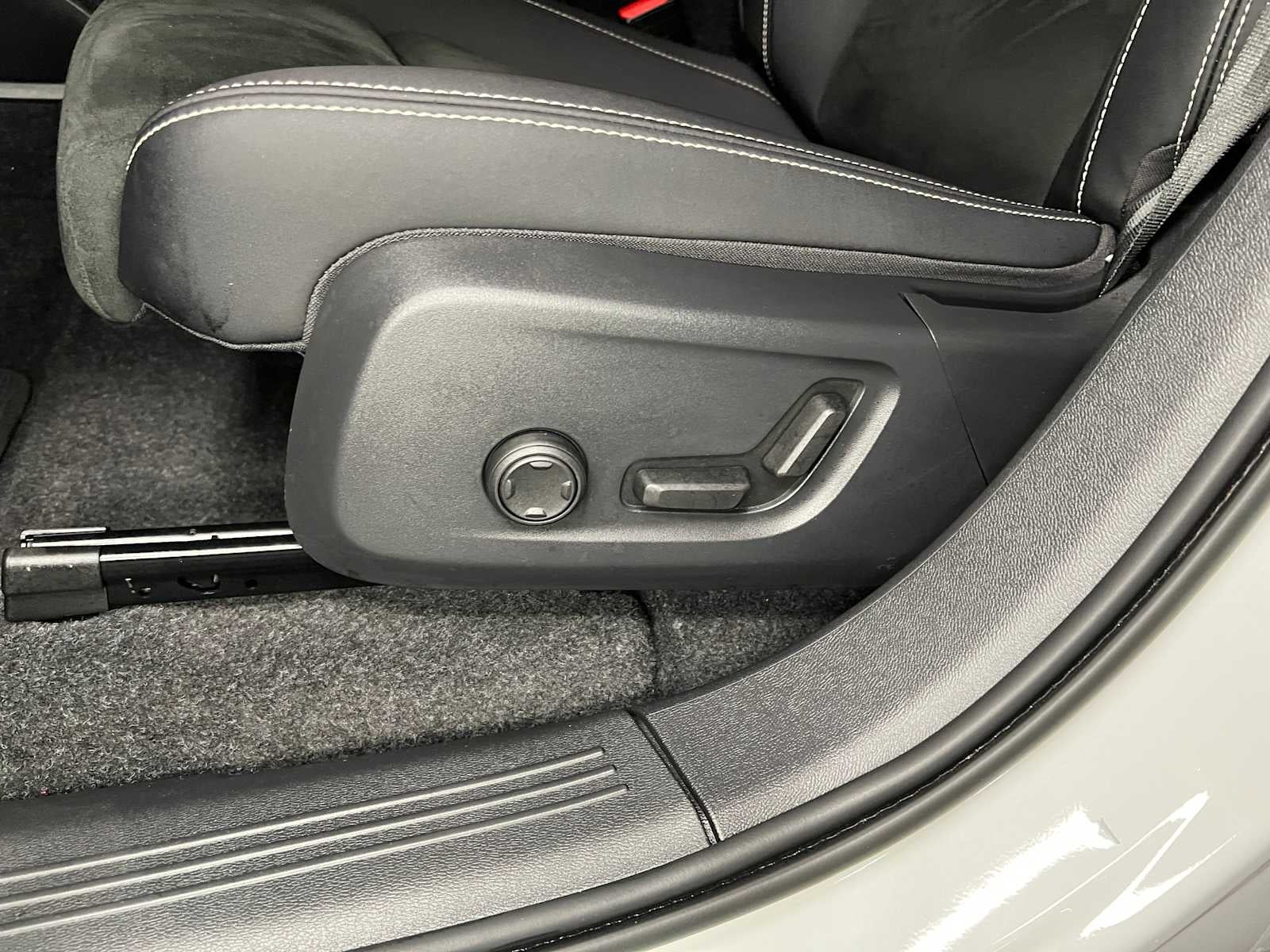 2023 Volvo XC40 Recharge Pure Electric Plus