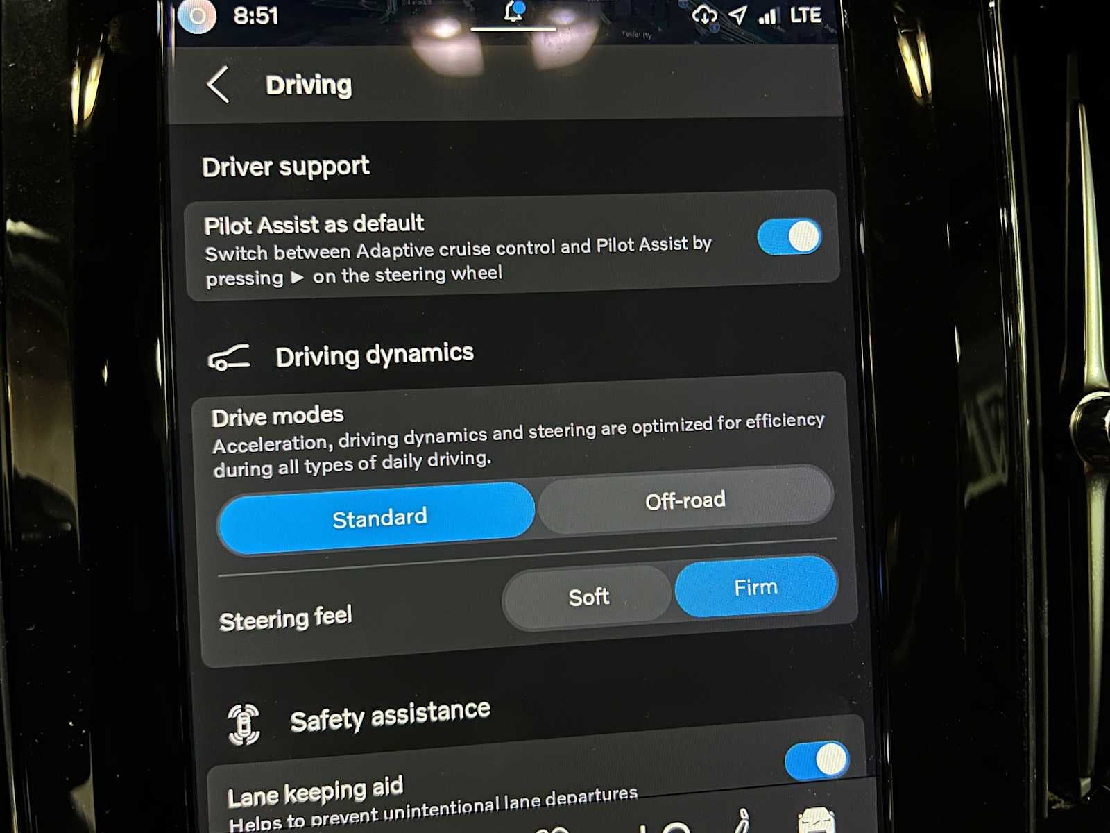 2023 Volvo XC60 Ultimate Dark Theme