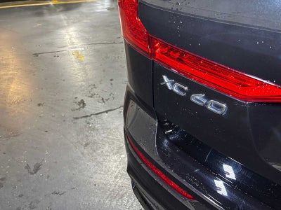 2025 Volvo XC60 Plus