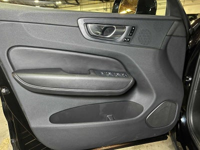 2025 Volvo XC60 Plus