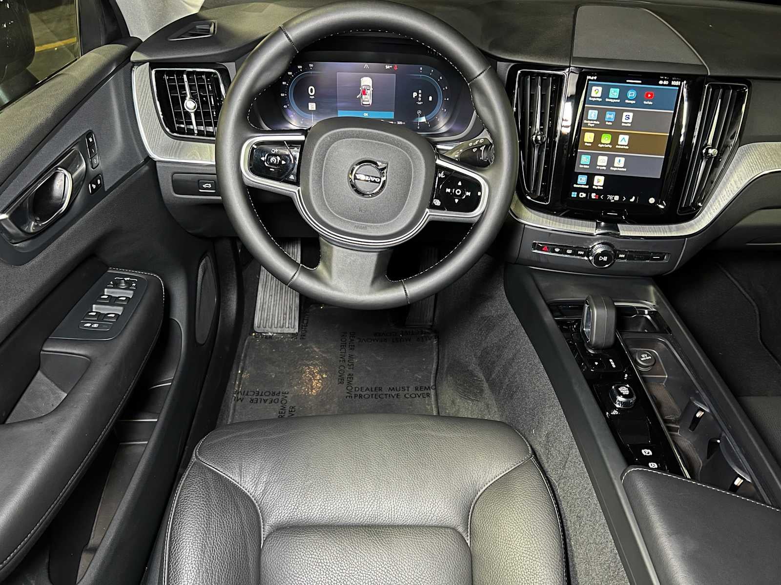 2025 Volvo XC60 Plus