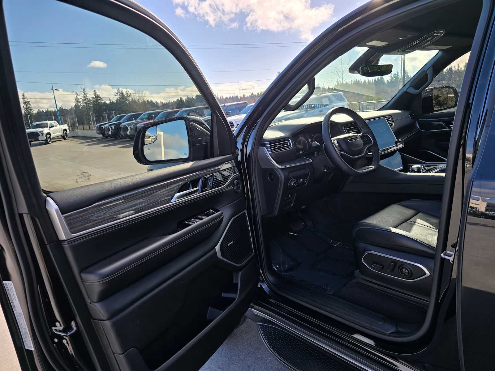 2022 Jeep Wagoneer Series III