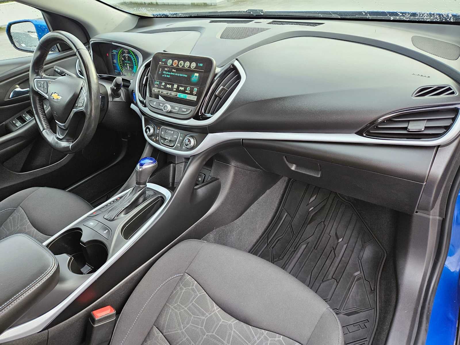 2018 Chevrolet Volt LT