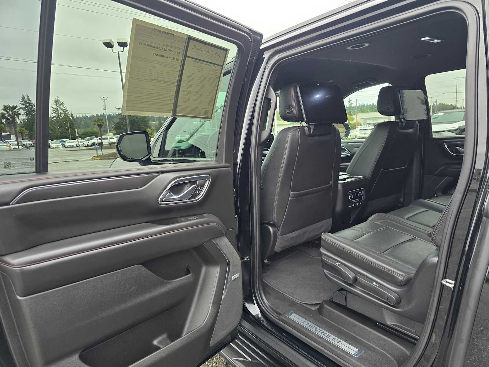 2021 Chevrolet Suburban RST