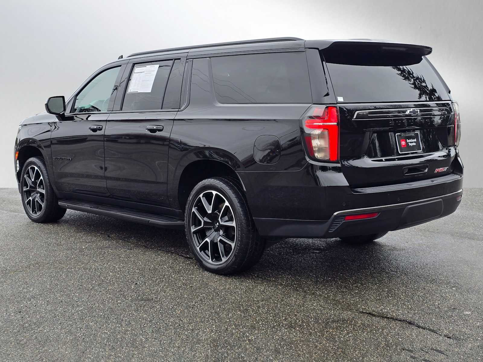 2021 Chevrolet Suburban RST