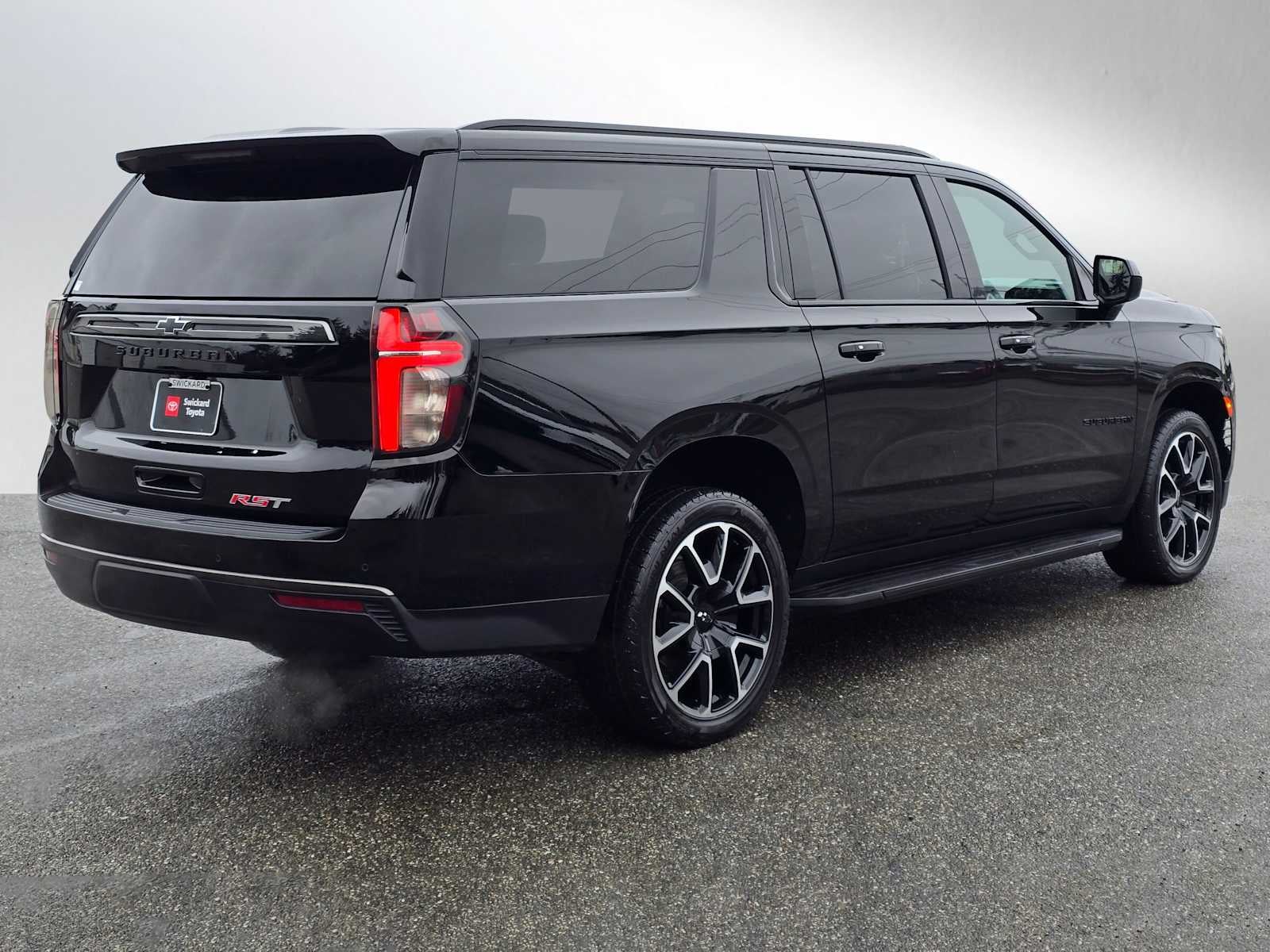 2021 Chevrolet Suburban RST