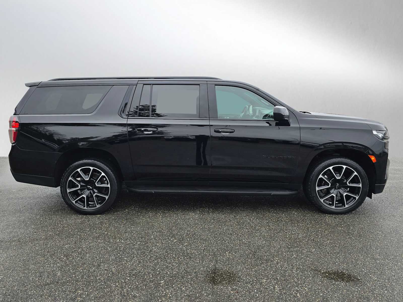 2021 Chevrolet Suburban RST