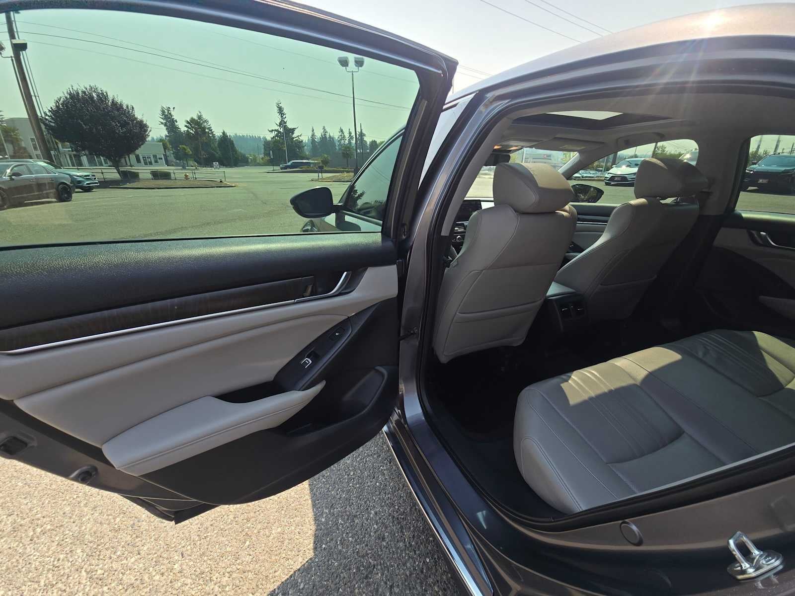 2019 Honda Accord Hybrid Touring