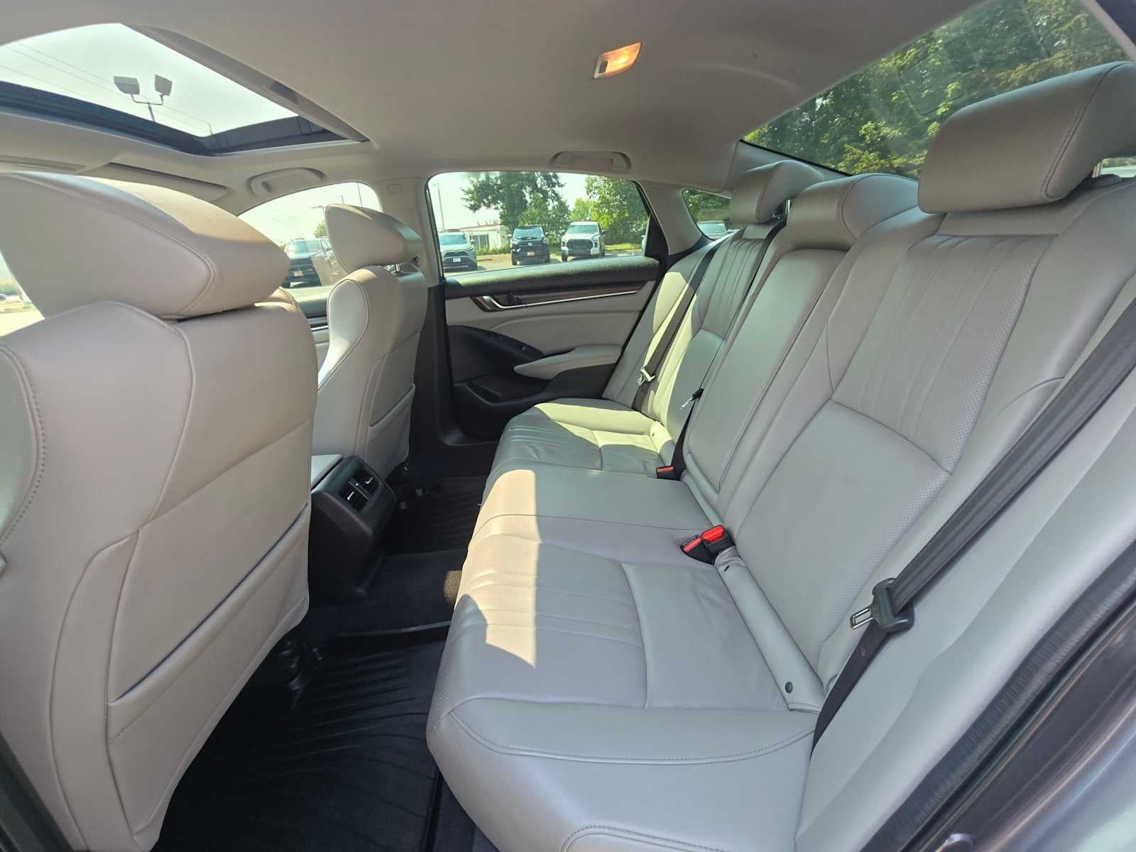 2019 Honda Accord Hybrid Touring