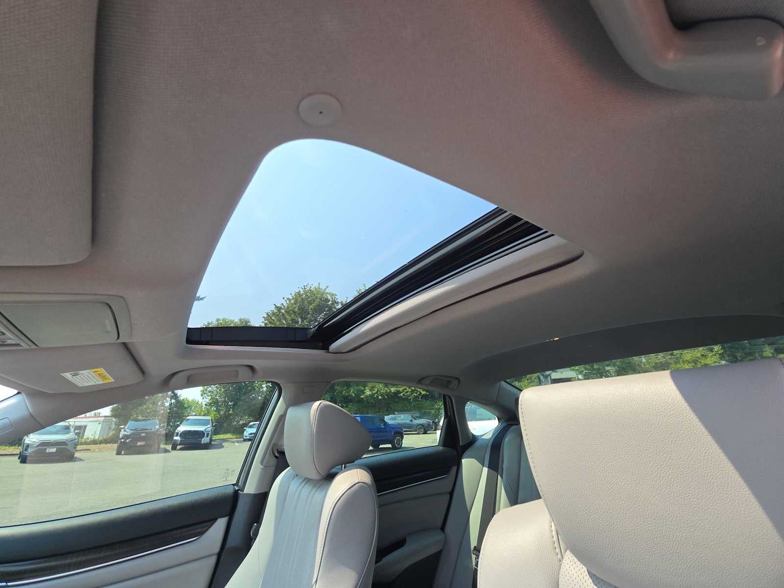 2019 Honda Accord Hybrid Touring