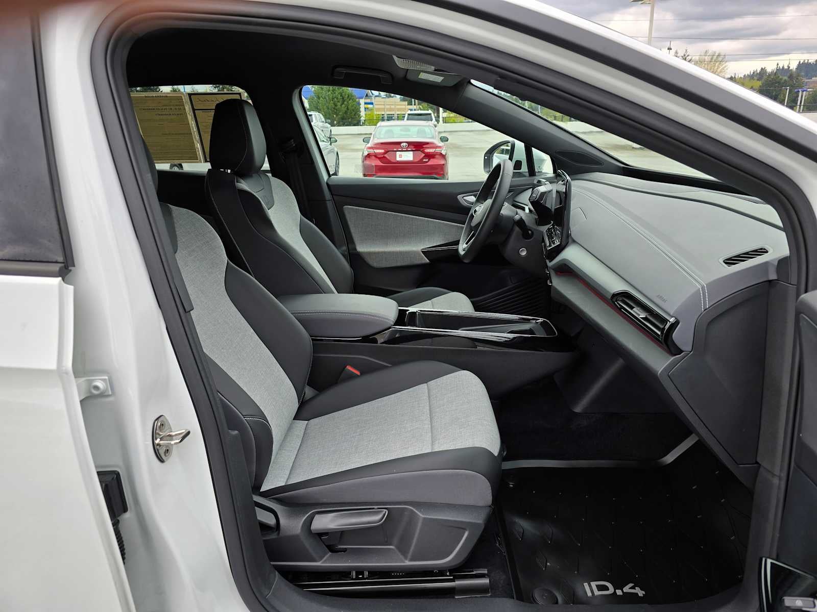 2024 Volkswagen ID.4 Standard