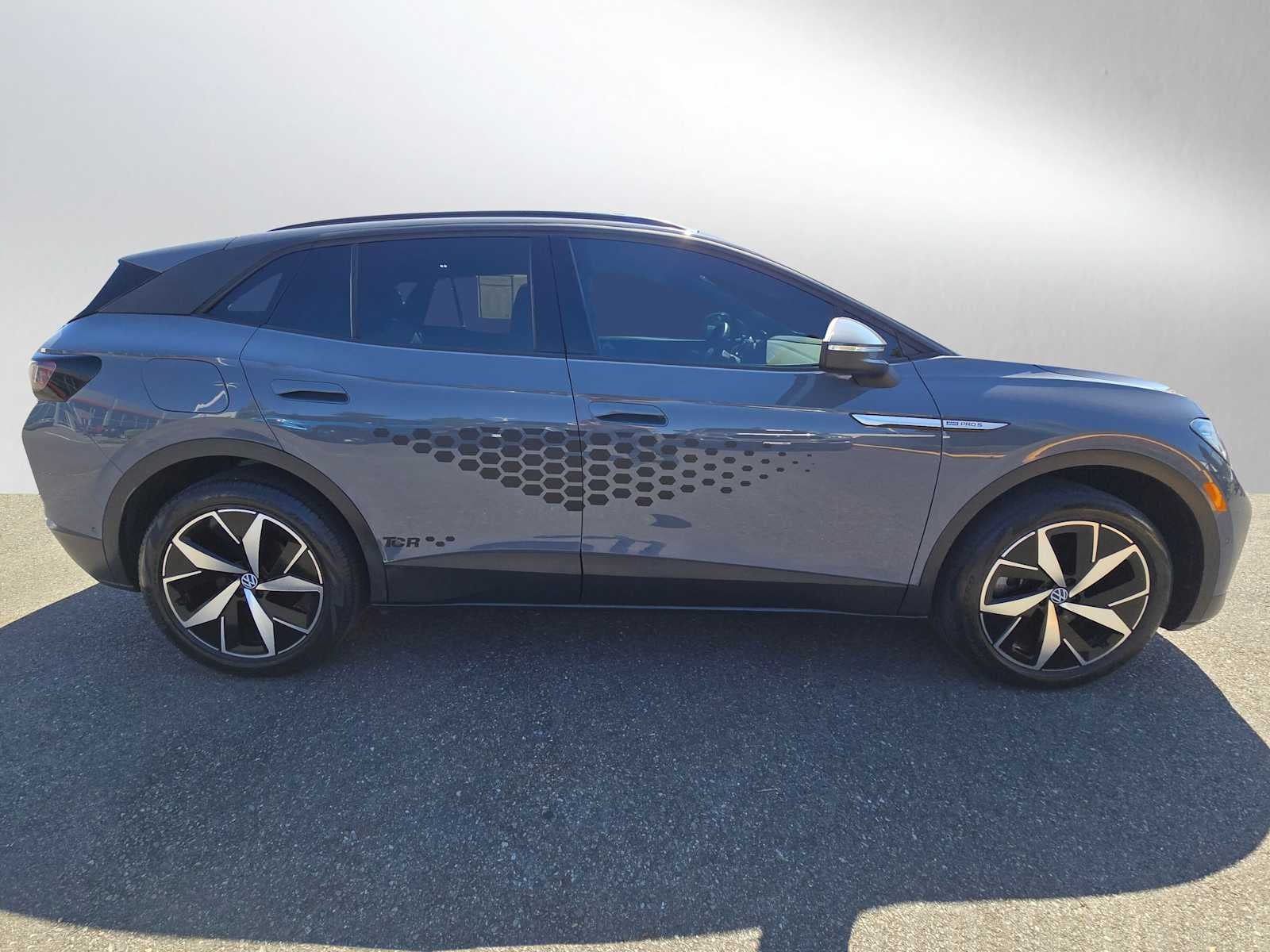 Used 2023 Volkswagen ID.4 PRO S with VIN 1V2GNPE82PC006851 for sale in Edmonds, WA