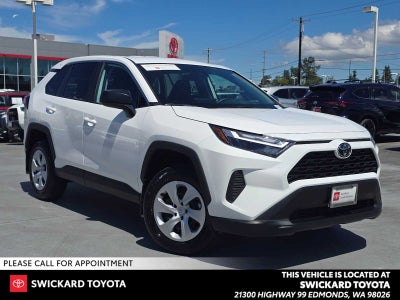 2025 Toyota RAV4 LE