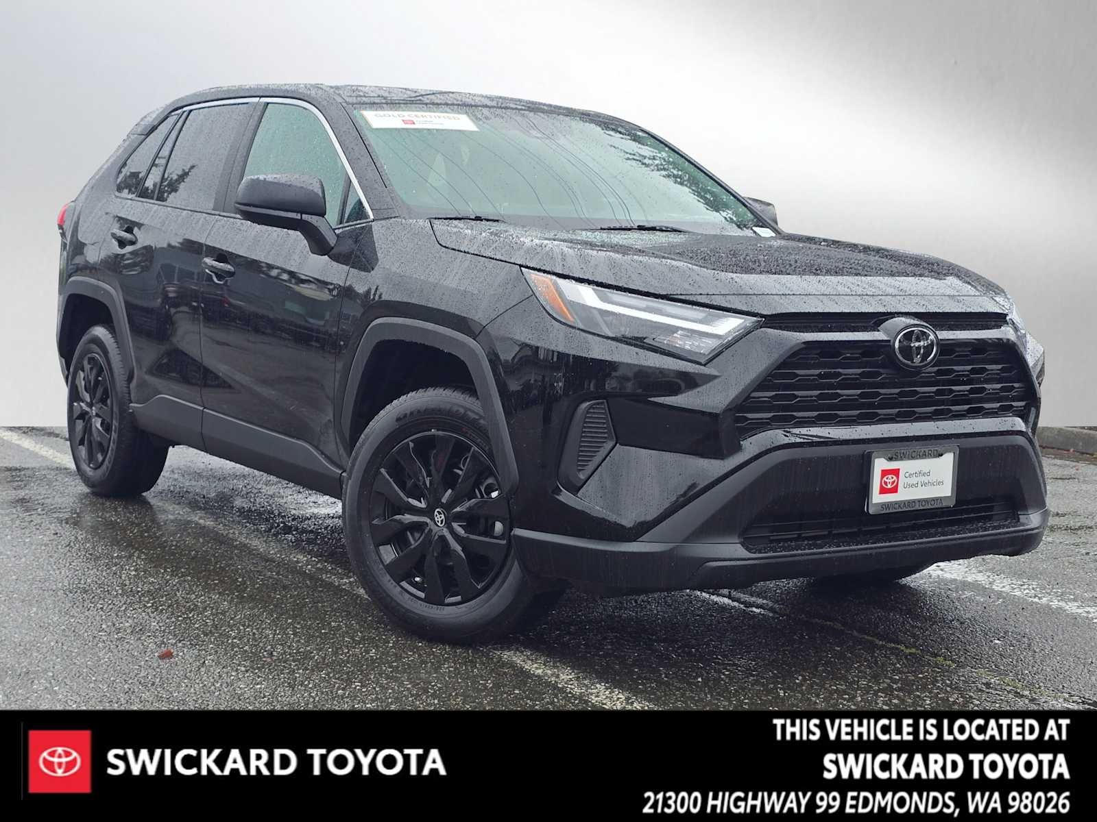2024 Toyota RAV4 LE