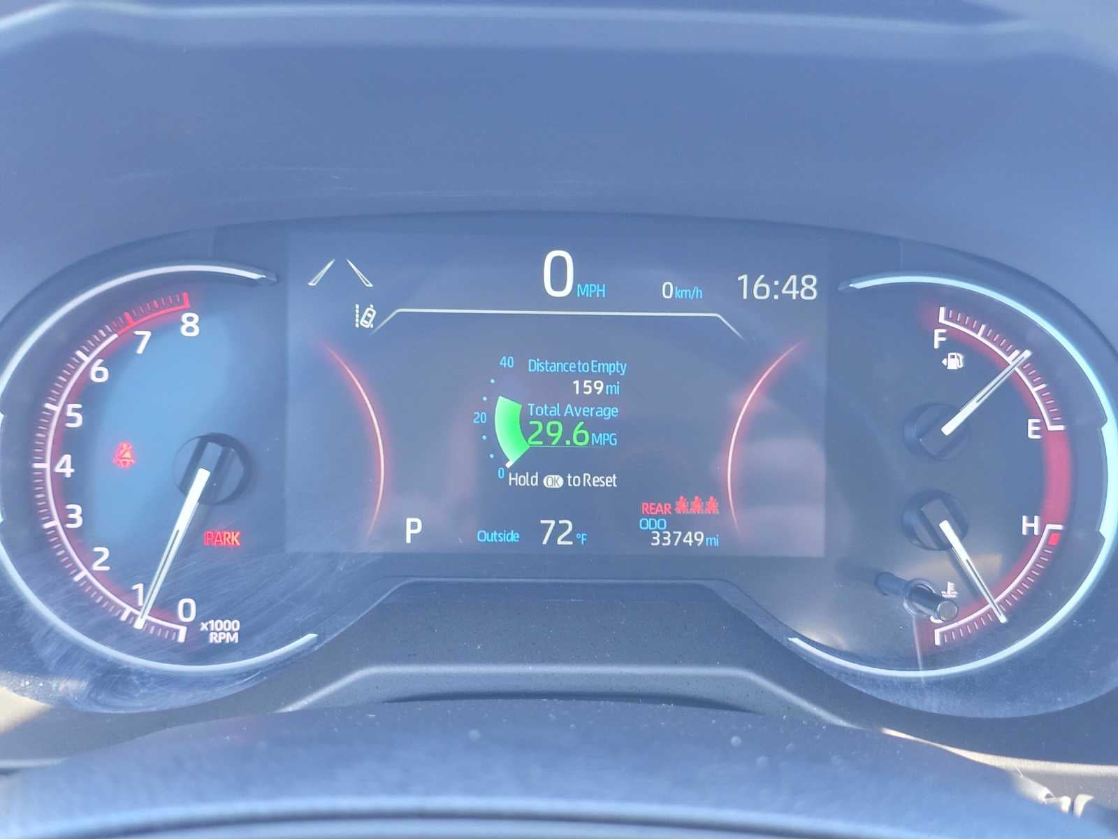 2024 Toyota RAV4 LE - Photo 24