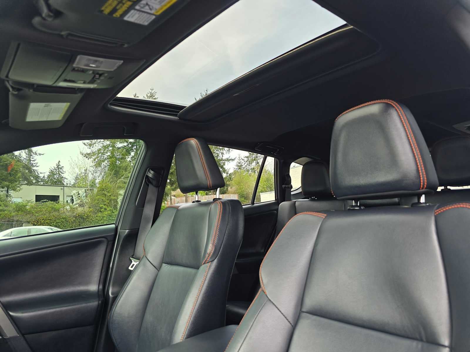 2016 Toyota RAV4 SE