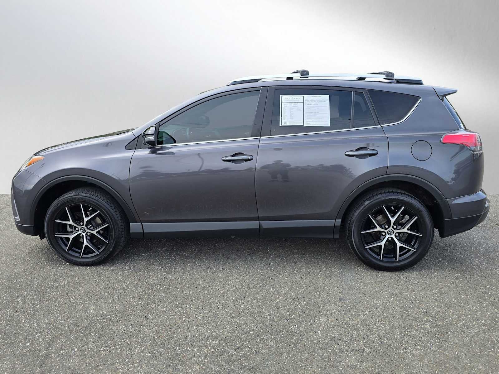 2016 Toyota RAV4 SE