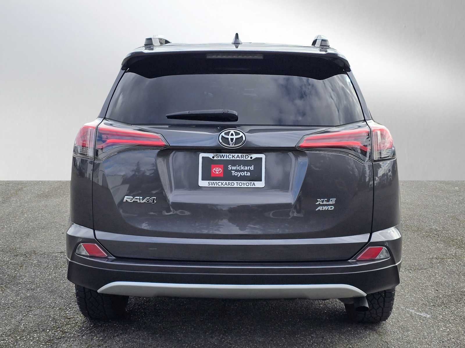 2016 Toyota RAV4 XLE