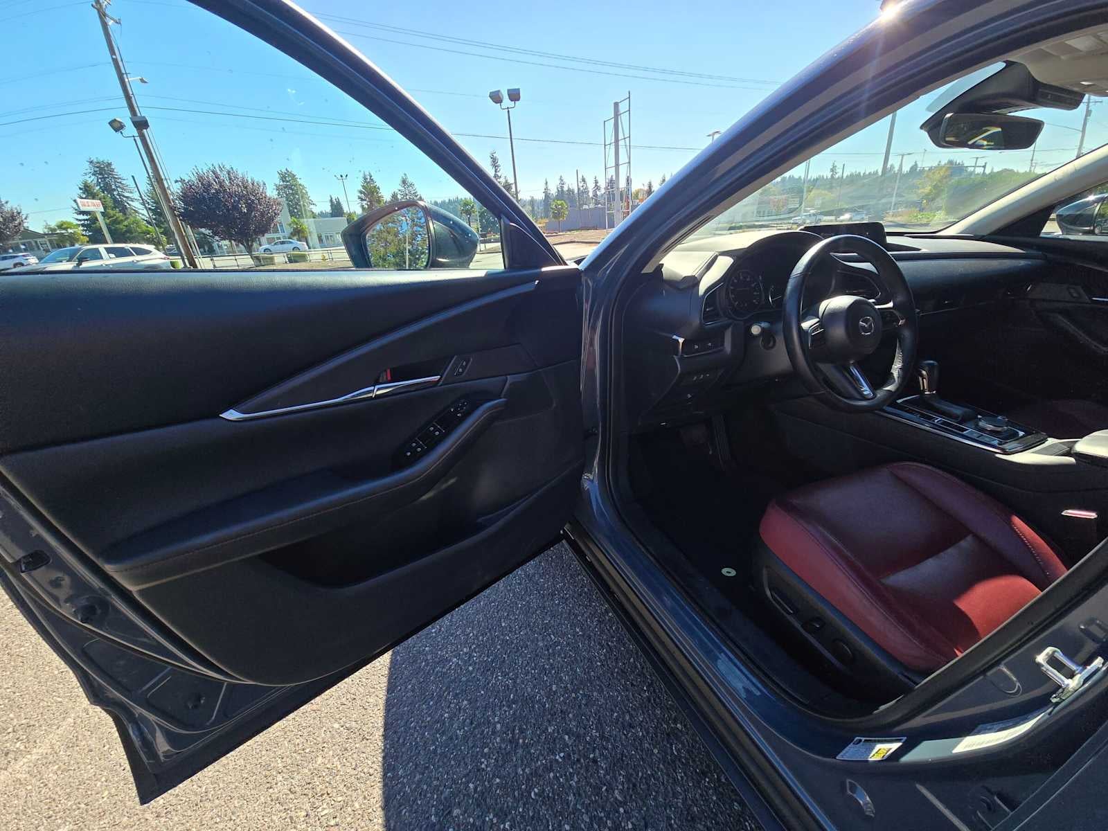 2025 Mazda Mazda CX-30 2.5 S Carbon Edition