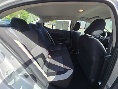 2022 Nissan Versa SV