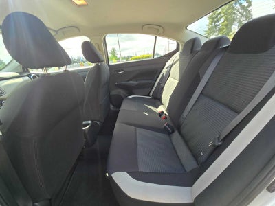 2022 Nissan Versa SV