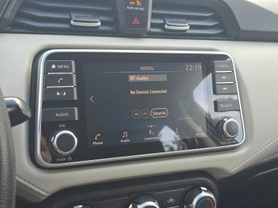 2022 Nissan Versa SV