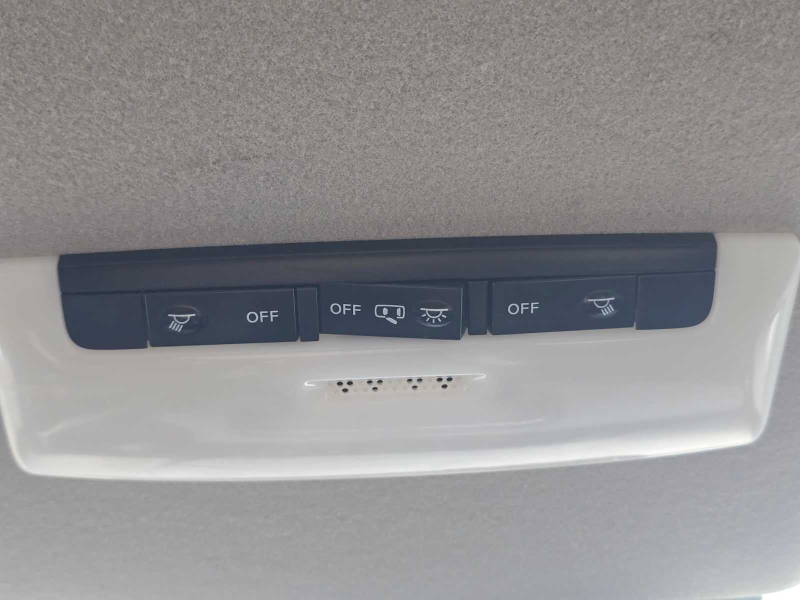 2022 Nissan Versa SV