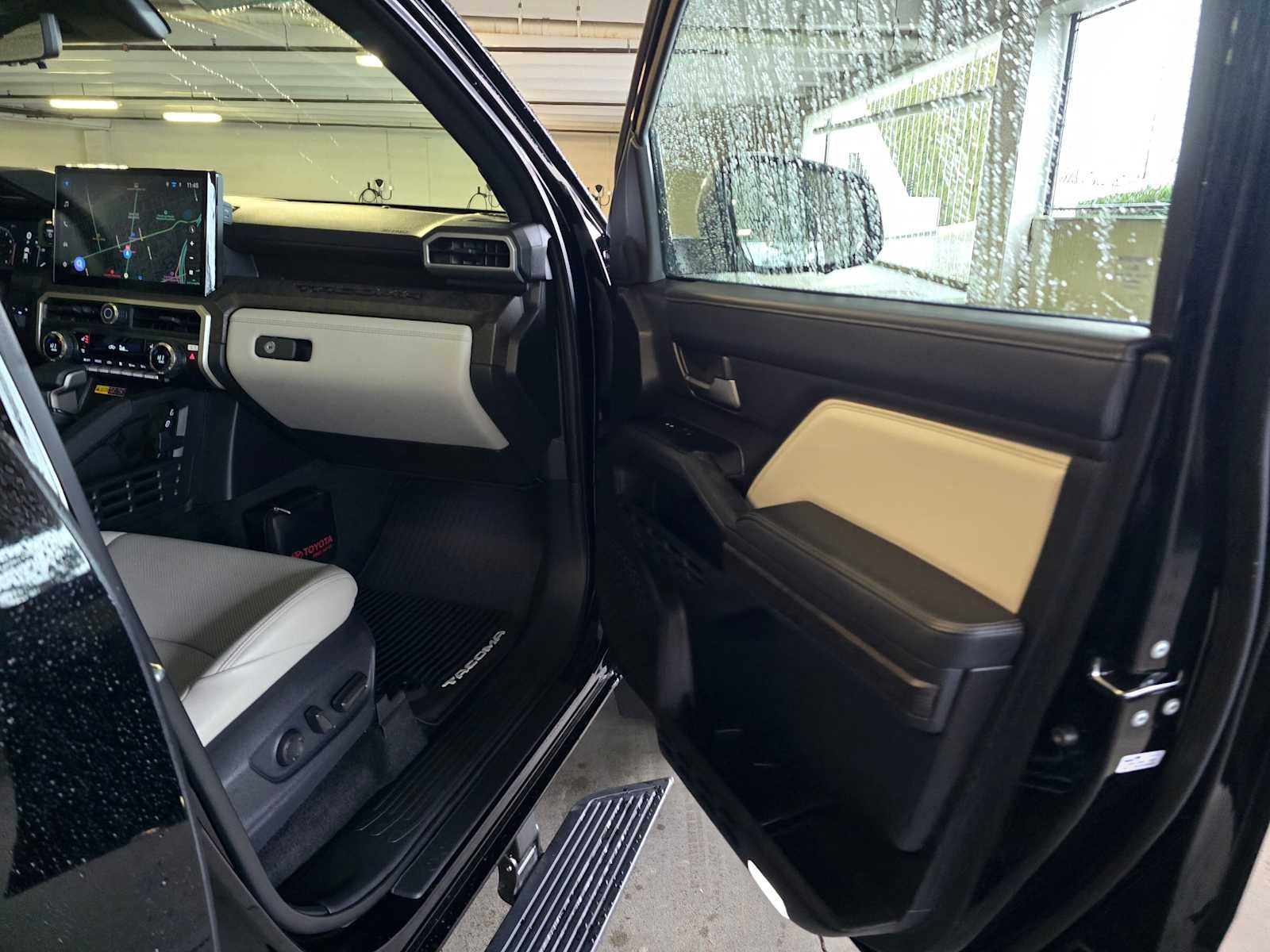 2025 Toyota Tacoma Limited Hybrid