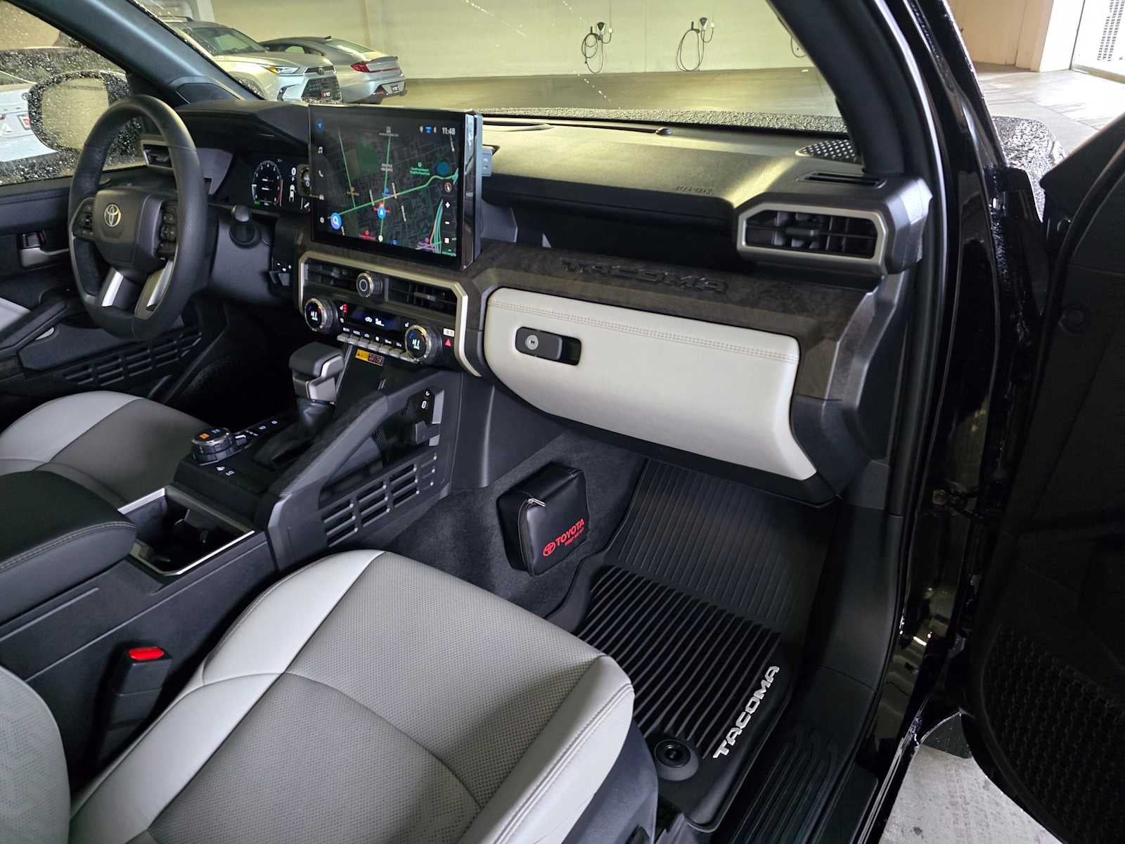 2025 Toyota Tacoma Limited Hybrid