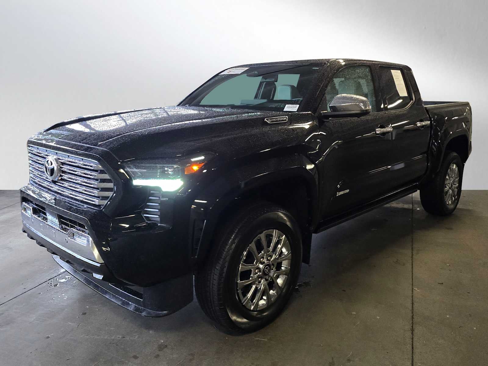 2025 Toyota Tacoma Limited Hybrid