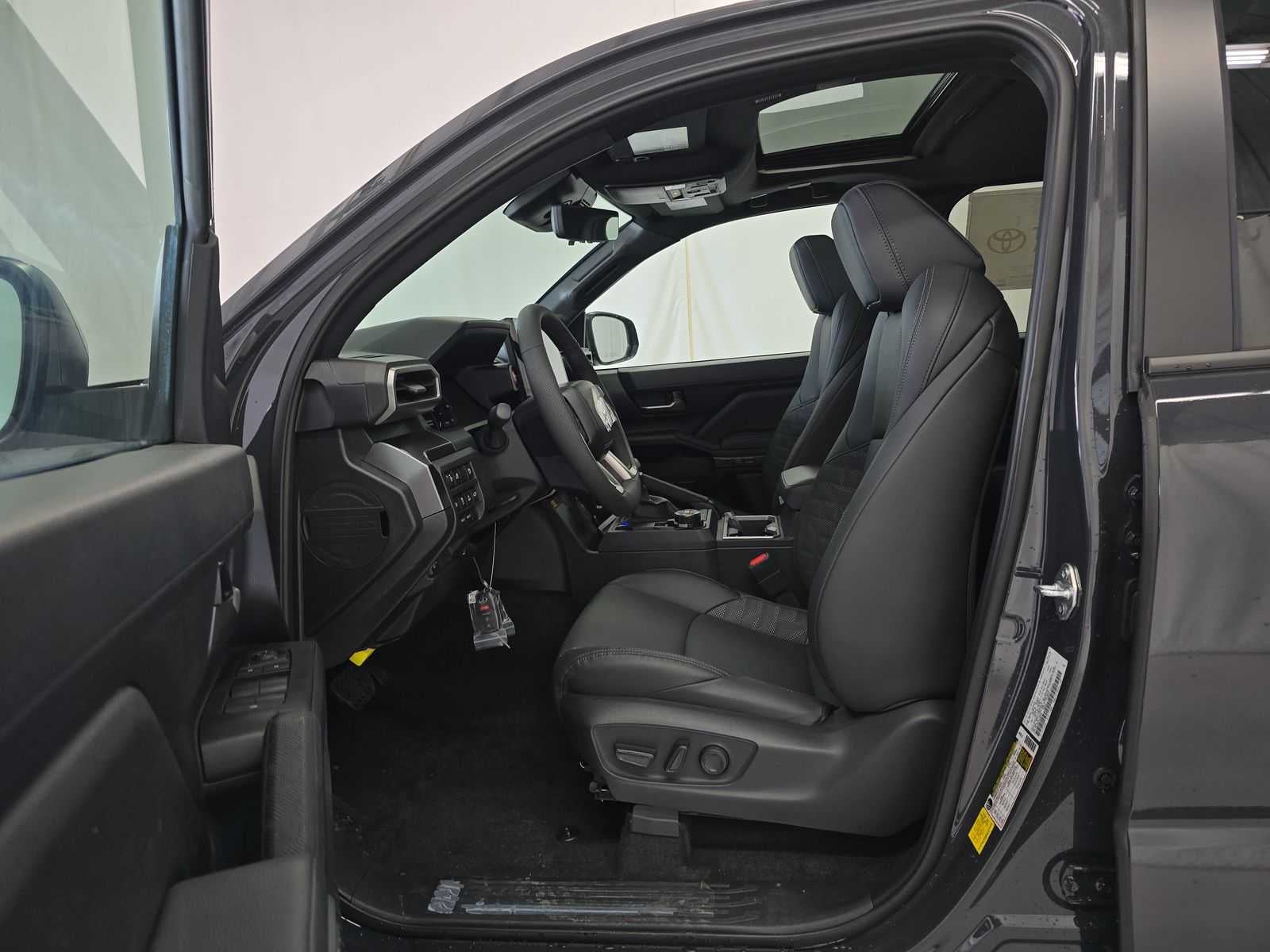 2025 Toyota Tacoma TRD Off Road Hybrid