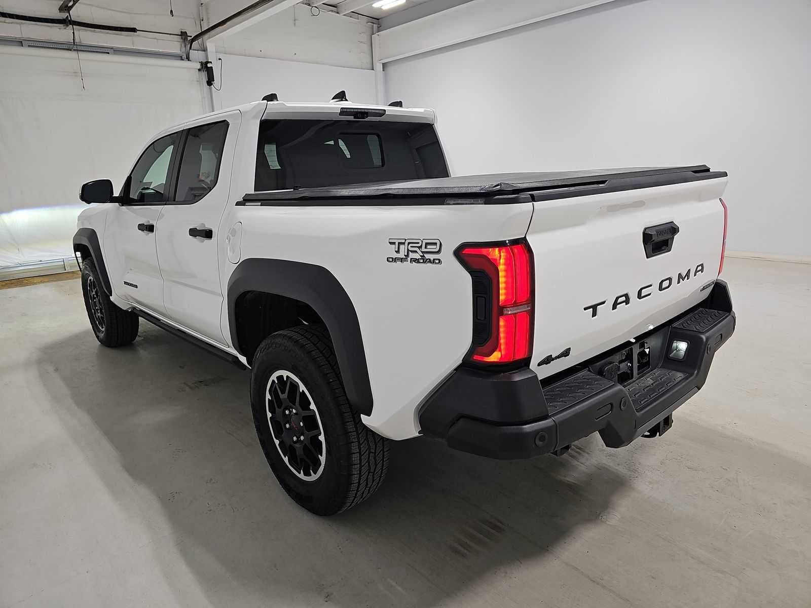 2025 Toyota Tacoma TRD Off Road Hybrid