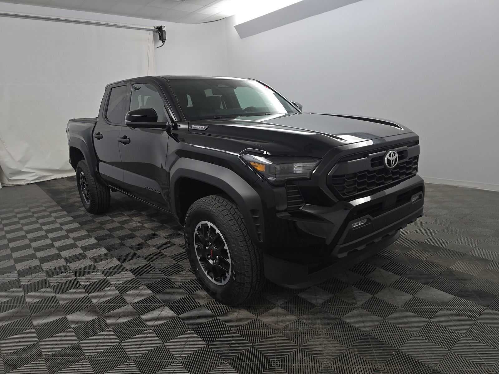 2025 Toyota Tacoma TRD Off Road Hybrid