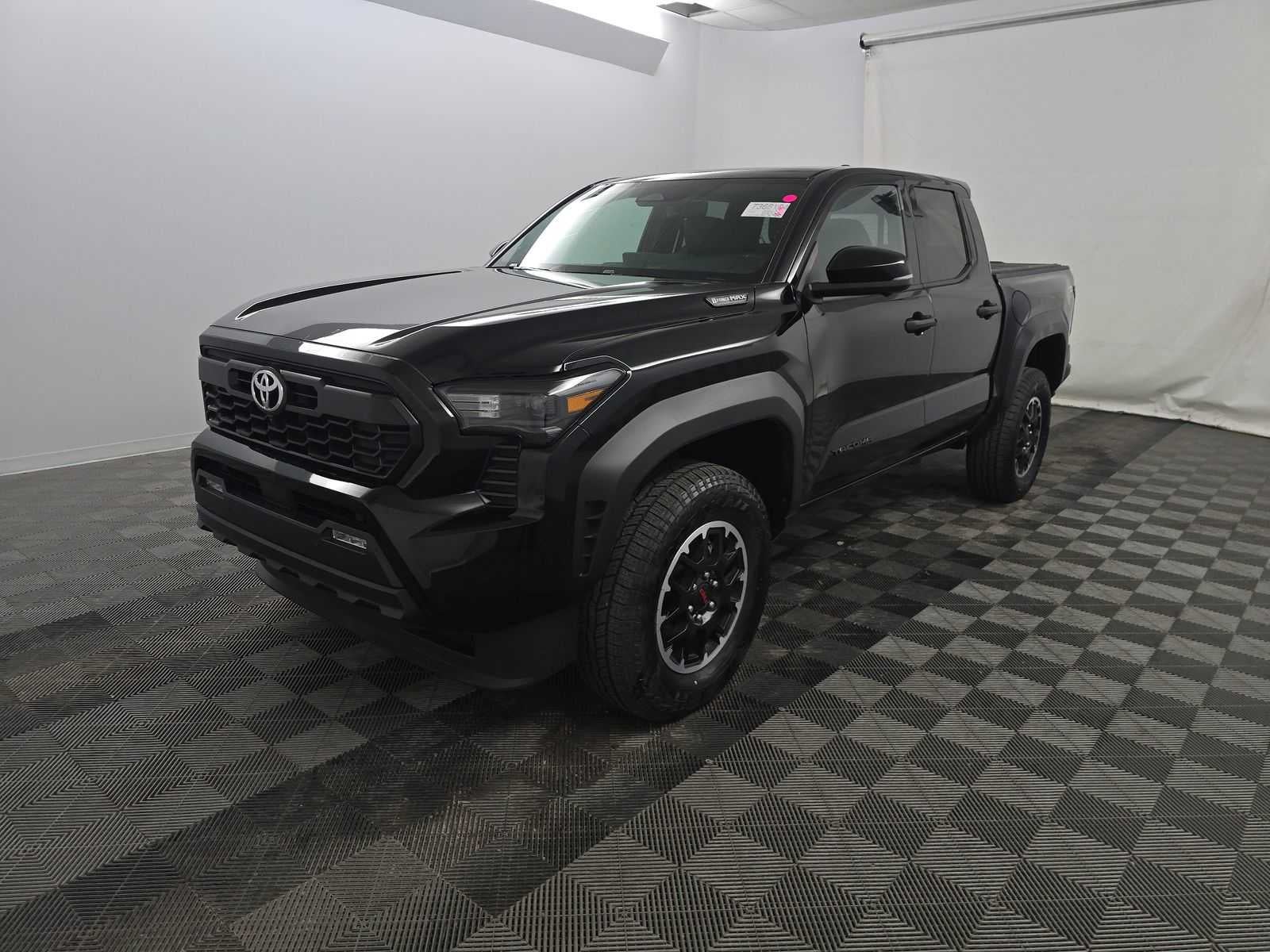 2025 Toyota Tacoma TRD Off Road Hybrid