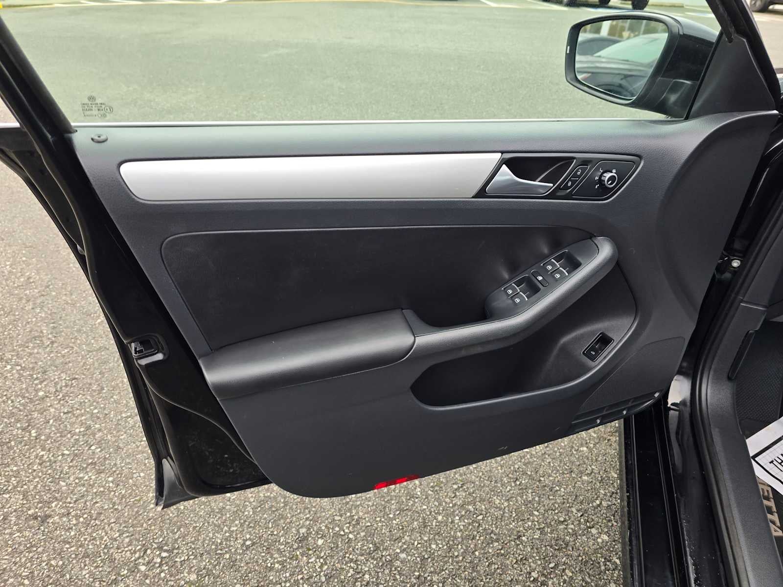 2014 Volkswagen Jetta SE