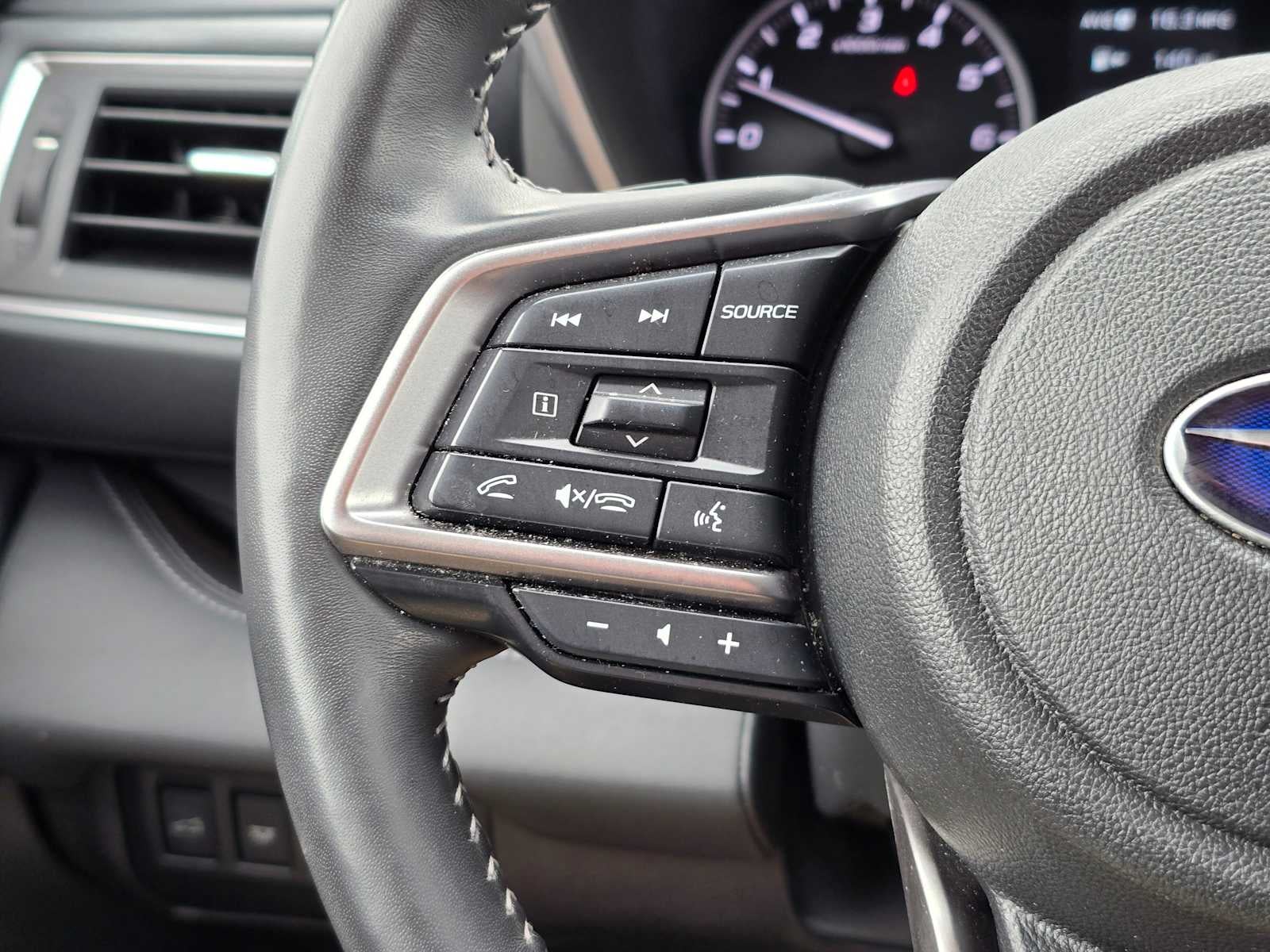 2023 Subaru Ascent Touring