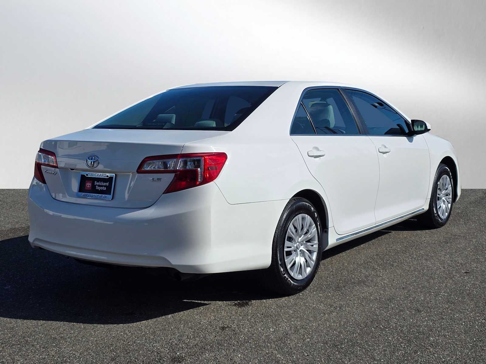 2014 Toyota Camry LE