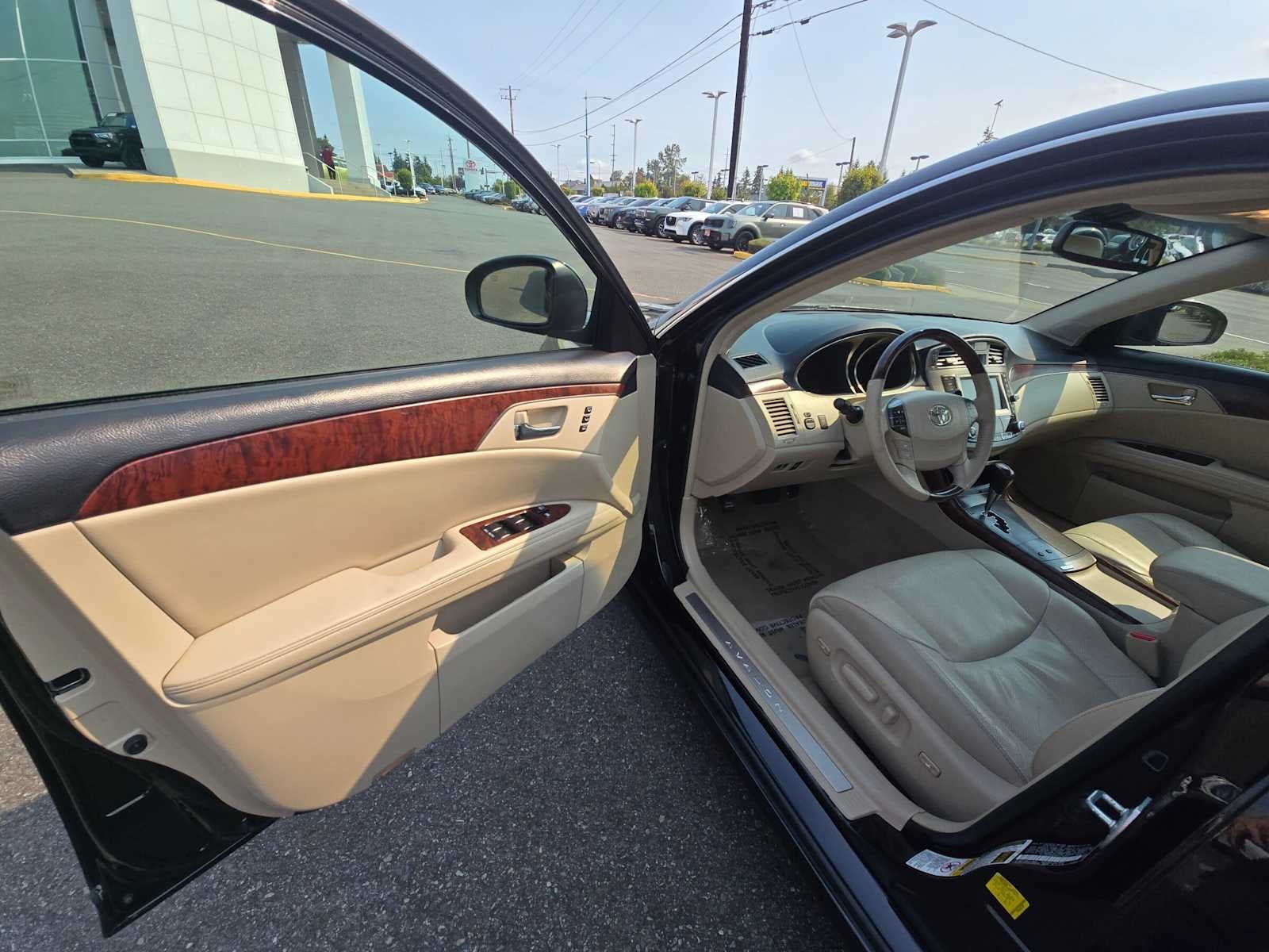 2011 Toyota Avalon Limited