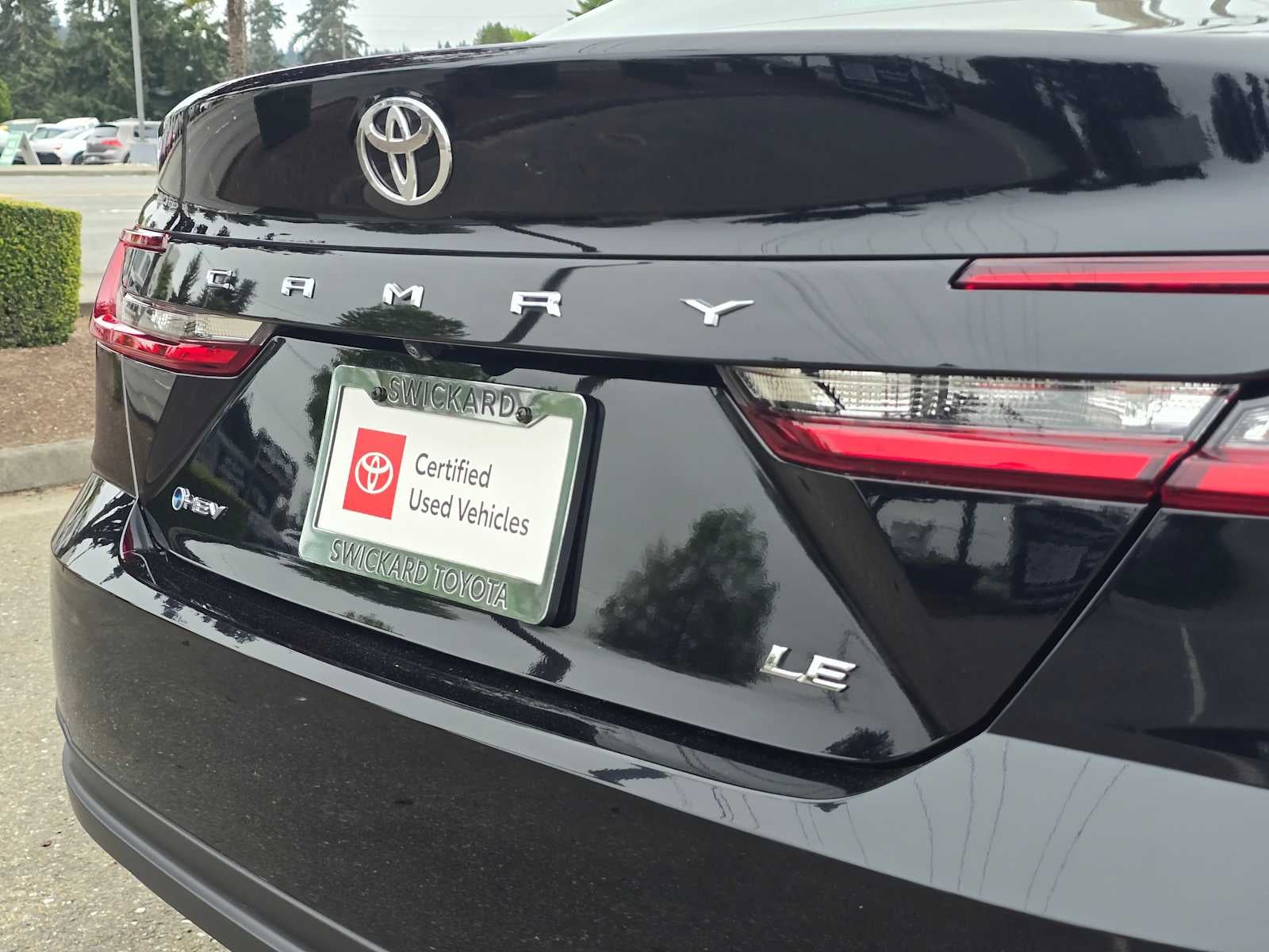 2025 Toyota Camry LE - Photo 13