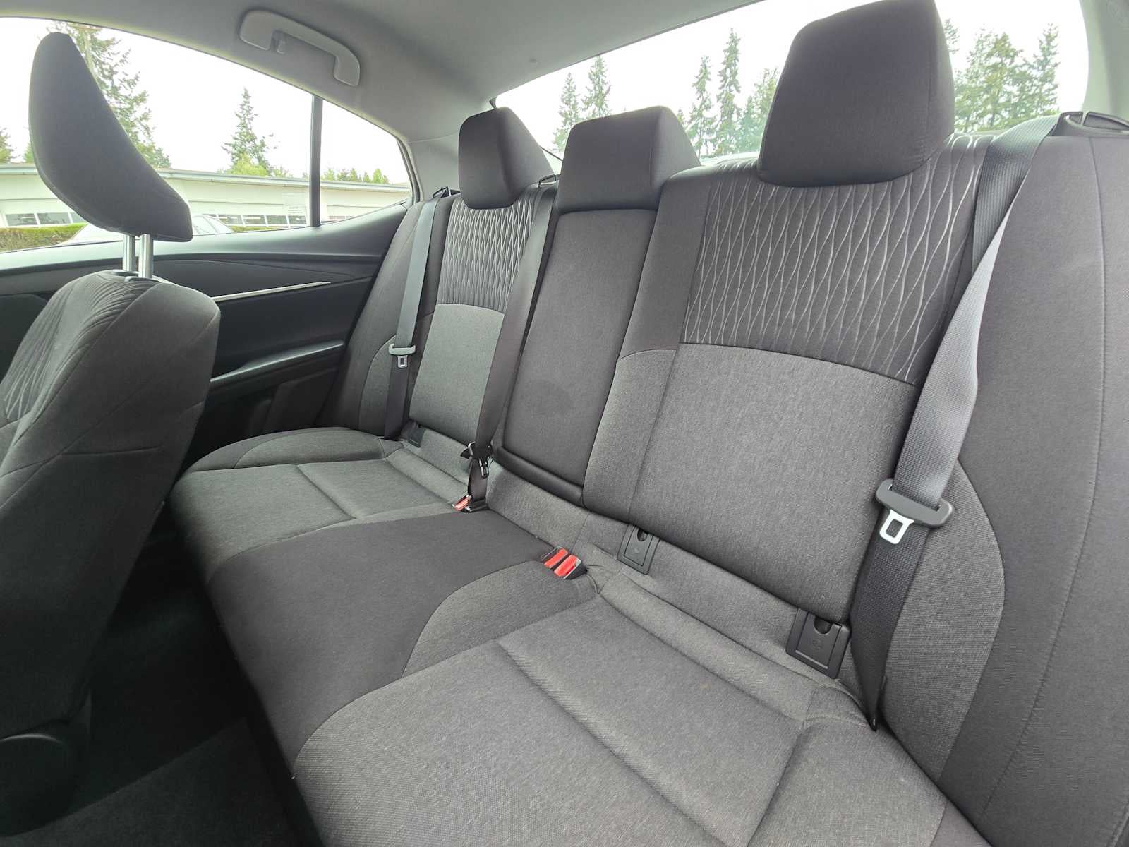 2025 Toyota Camry LE - Photo 17