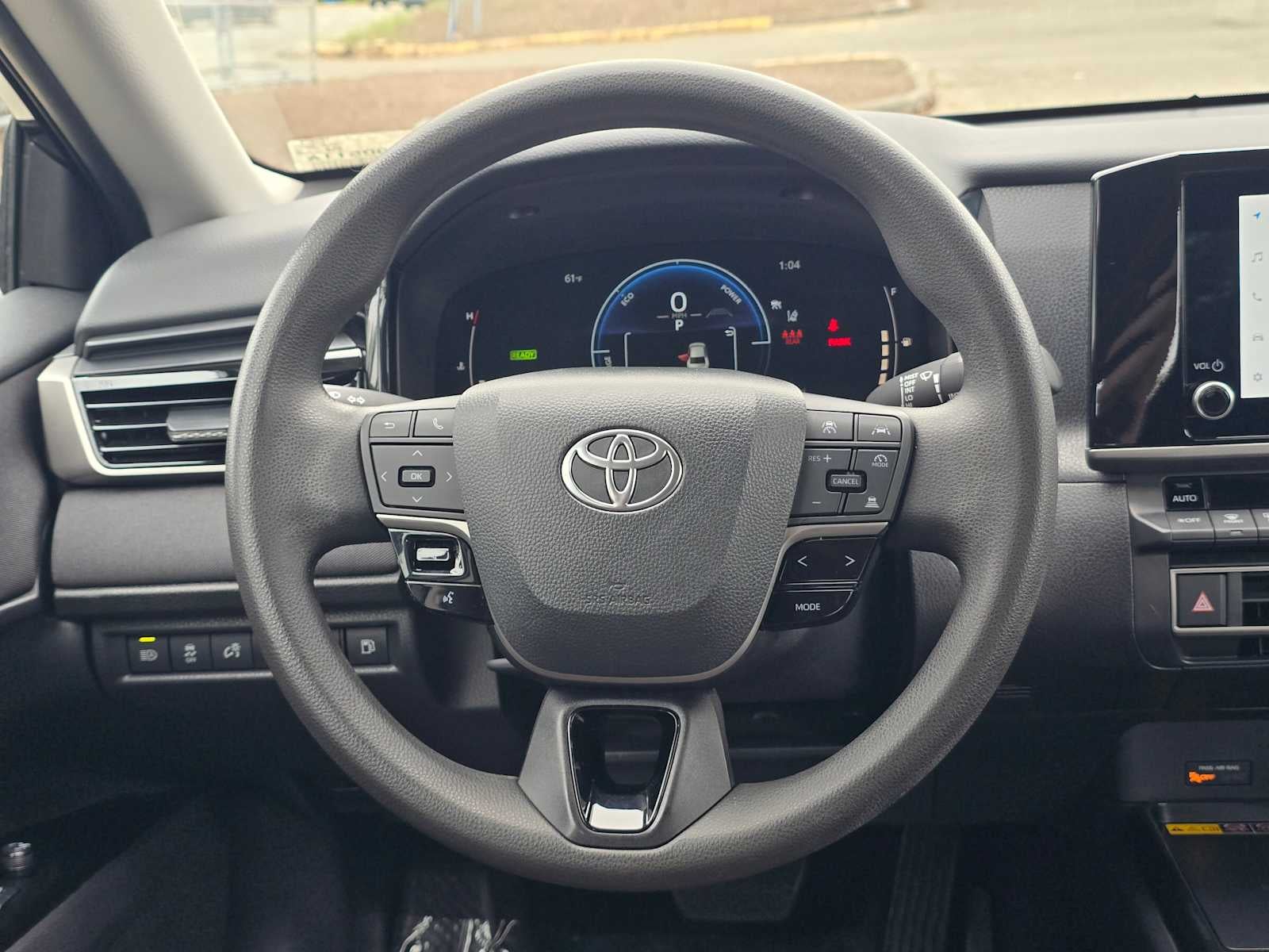 2025 Toyota Camry LE - Photo 19