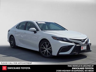 2024 Toyota Camry SE