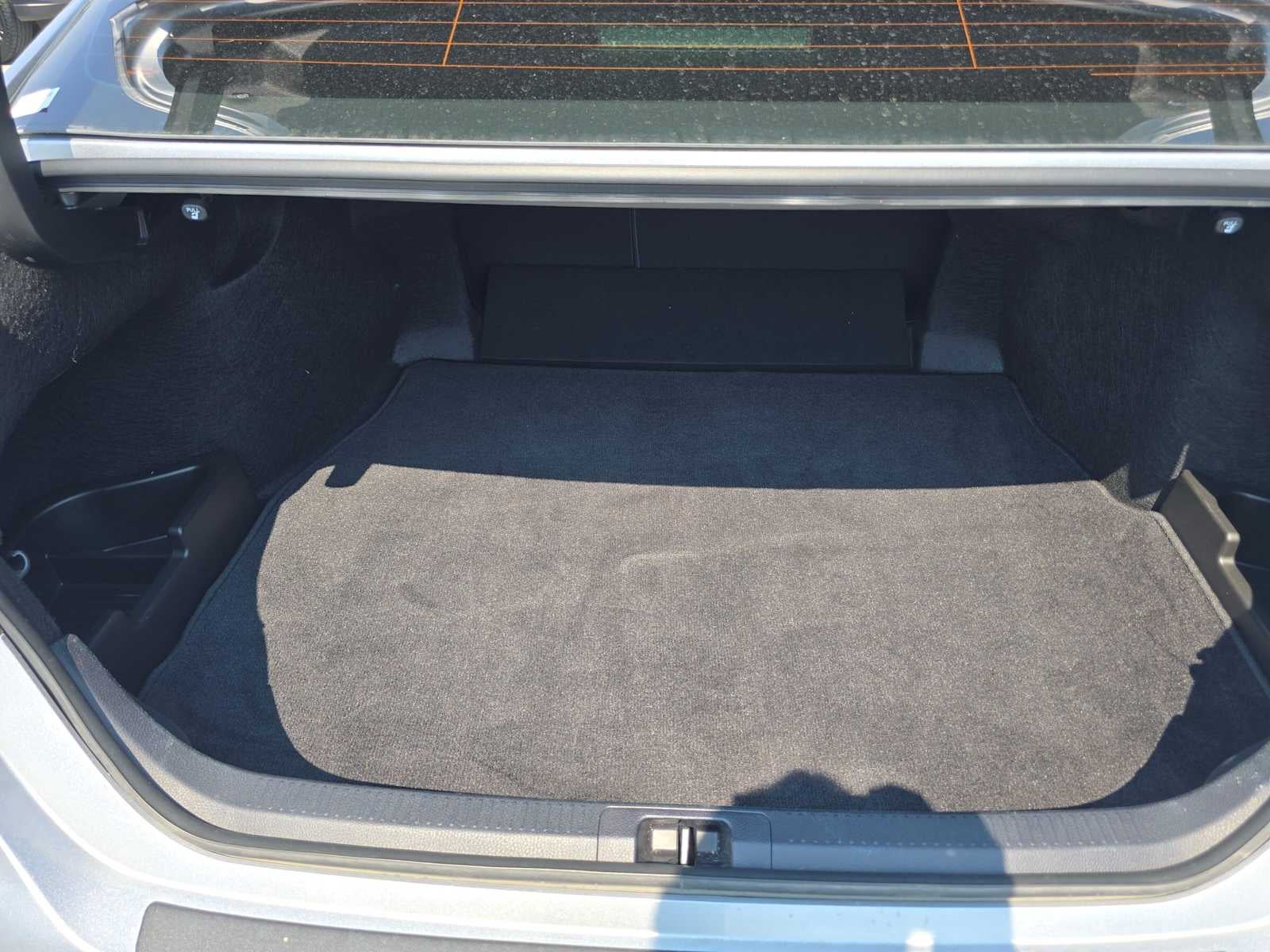 2024 Toyota Camry Hybrid XSE