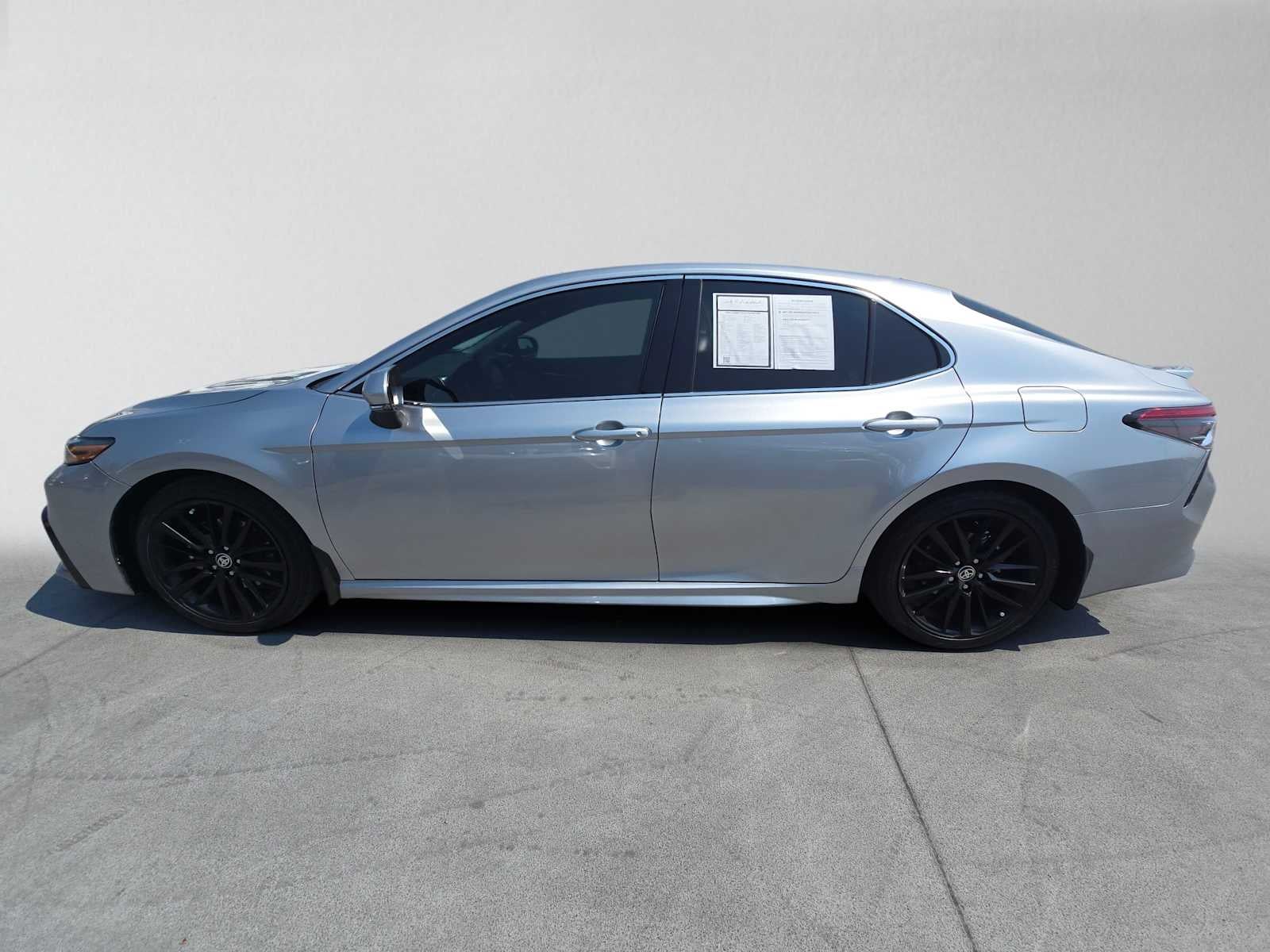 2024 Toyota Camry Hybrid XSE