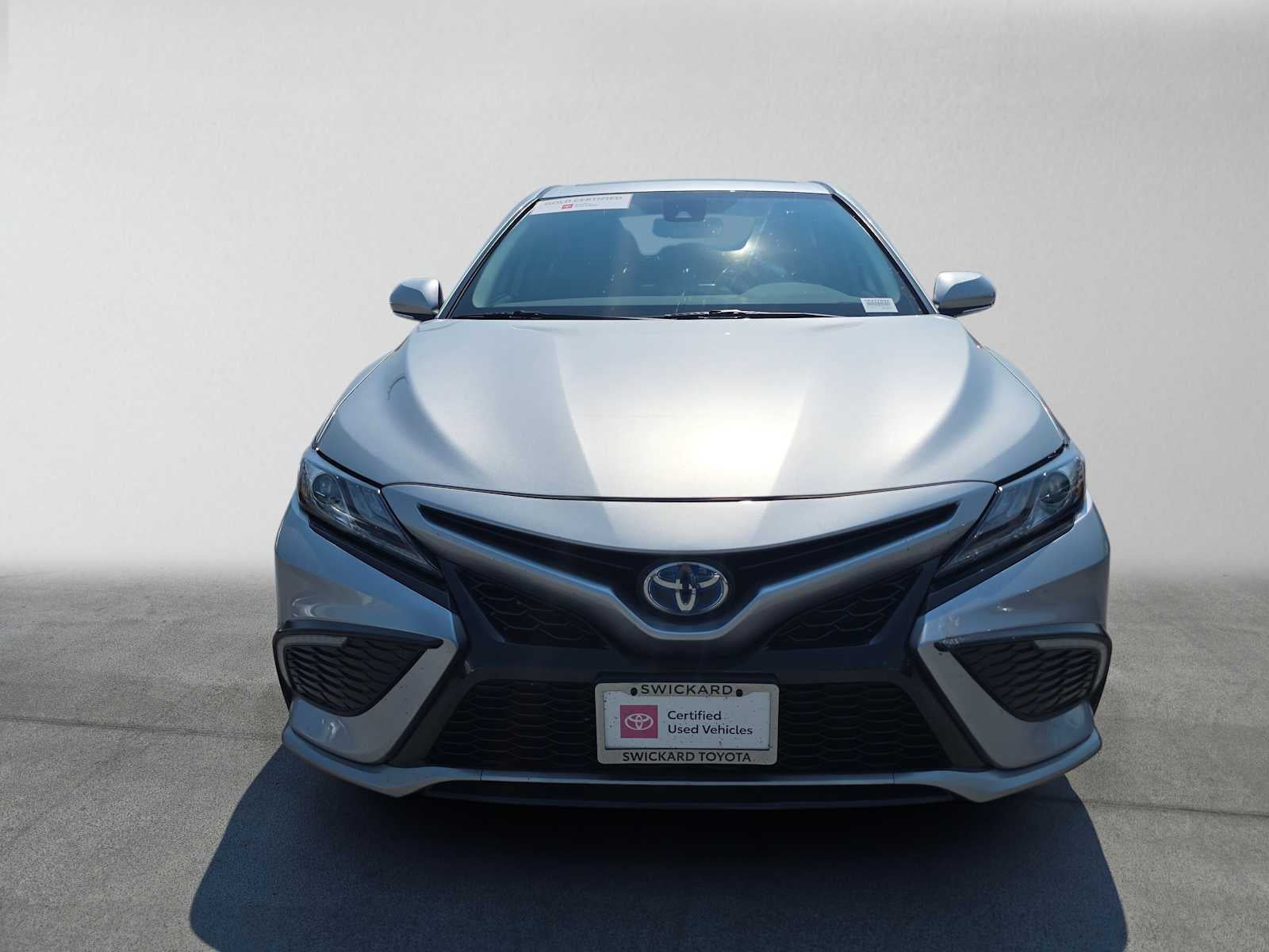 2024 Toyota Camry Hybrid XSE