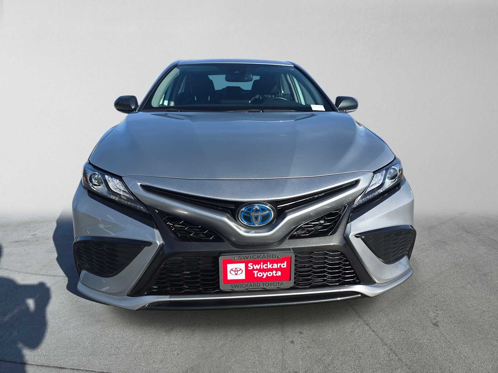 2023 Toyota Camry Hybrid XSE