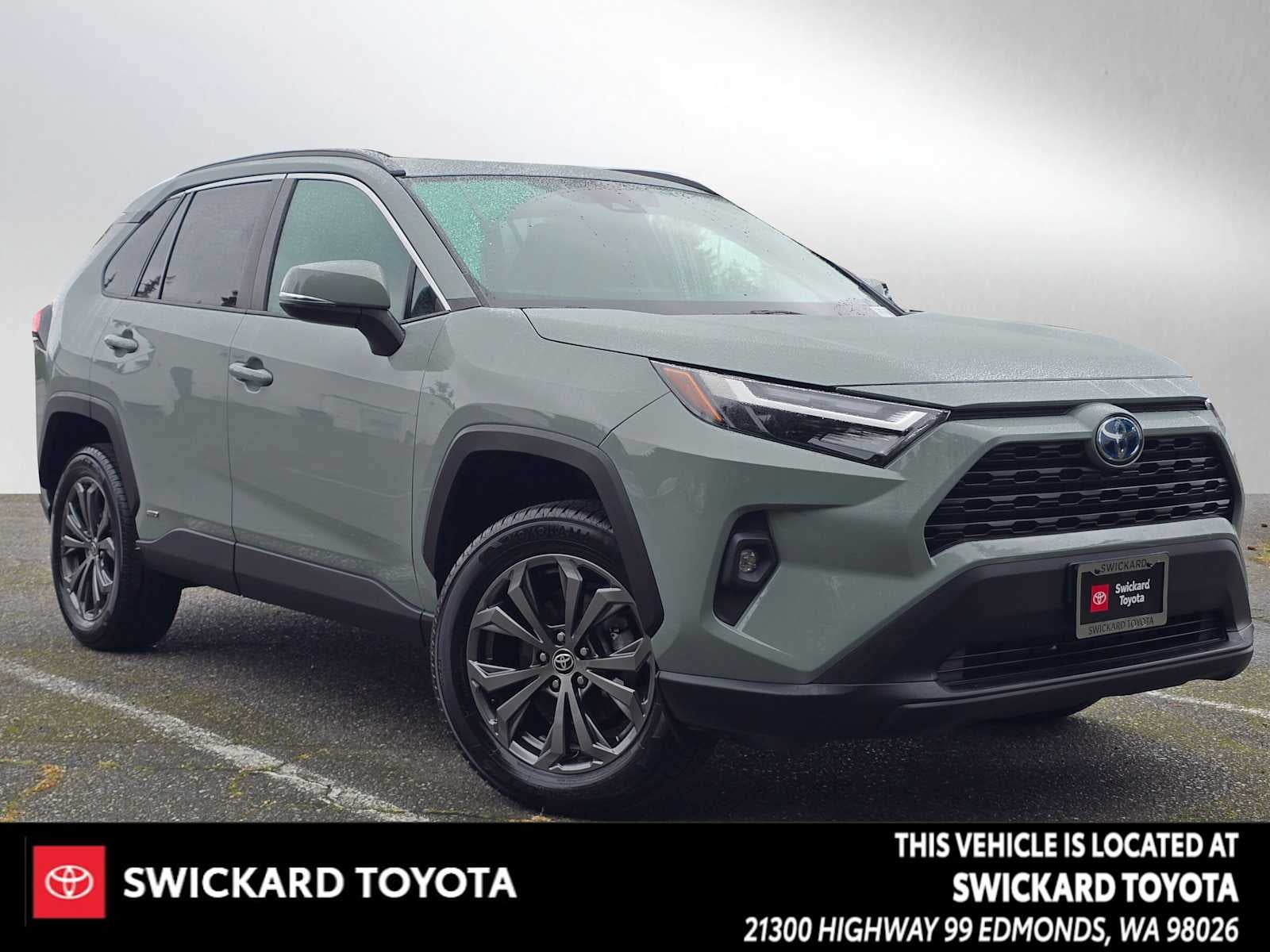 2022 Toyota RAV4 Hybrid XLE Premium AWD's photo